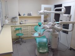 Detalle del interior de la clínica dental Urculo Burgaz - José Ramón Úrculo Burgaz