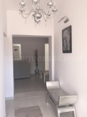 Recepción y sala de espera - Centro de Fisioterapia Eva Fernández