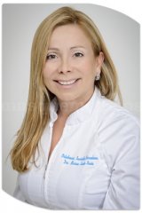  Dra. Mariana Sacoto-Navía  - Mariana Sacoto-Navia