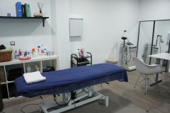 Sala-2 de Fisioterapia y Osteopatía en SportSalud - Marta Alegre Frandovínez