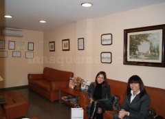 Sala de espera - Centro Dermatológico Dr. Galváñ