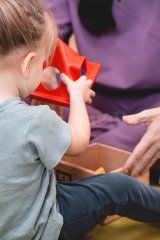 Lorena Soto Egea, Psicóloga en Motril. Centro de Psicología, Logopedia y Terapia Ocupacional - Lorena Soto 