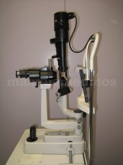 BIOMICROSCOPIO PARA OFTALMOLOGÍA - Doctor Miguel March Balle