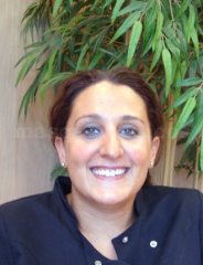 Dra. Ihintz Eider Beristain Abarrategui  - Clínica Abad
