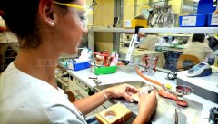 En el laboratorio  - Adana Dental