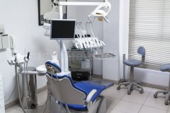 Gabinete dental - Clínica Dental Sunil Daswani