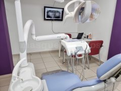 Box Clínica Dental Torrefiel - Clínica Dental Torrefiel